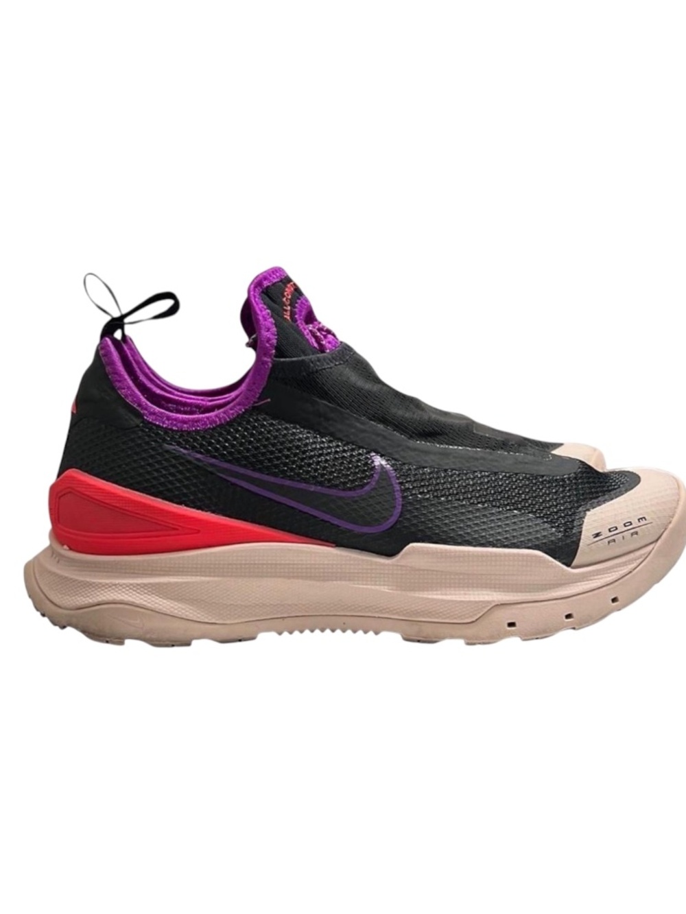 Nike Black & Laser Crimson ACG Zoom Air AO Sneakers Size 6